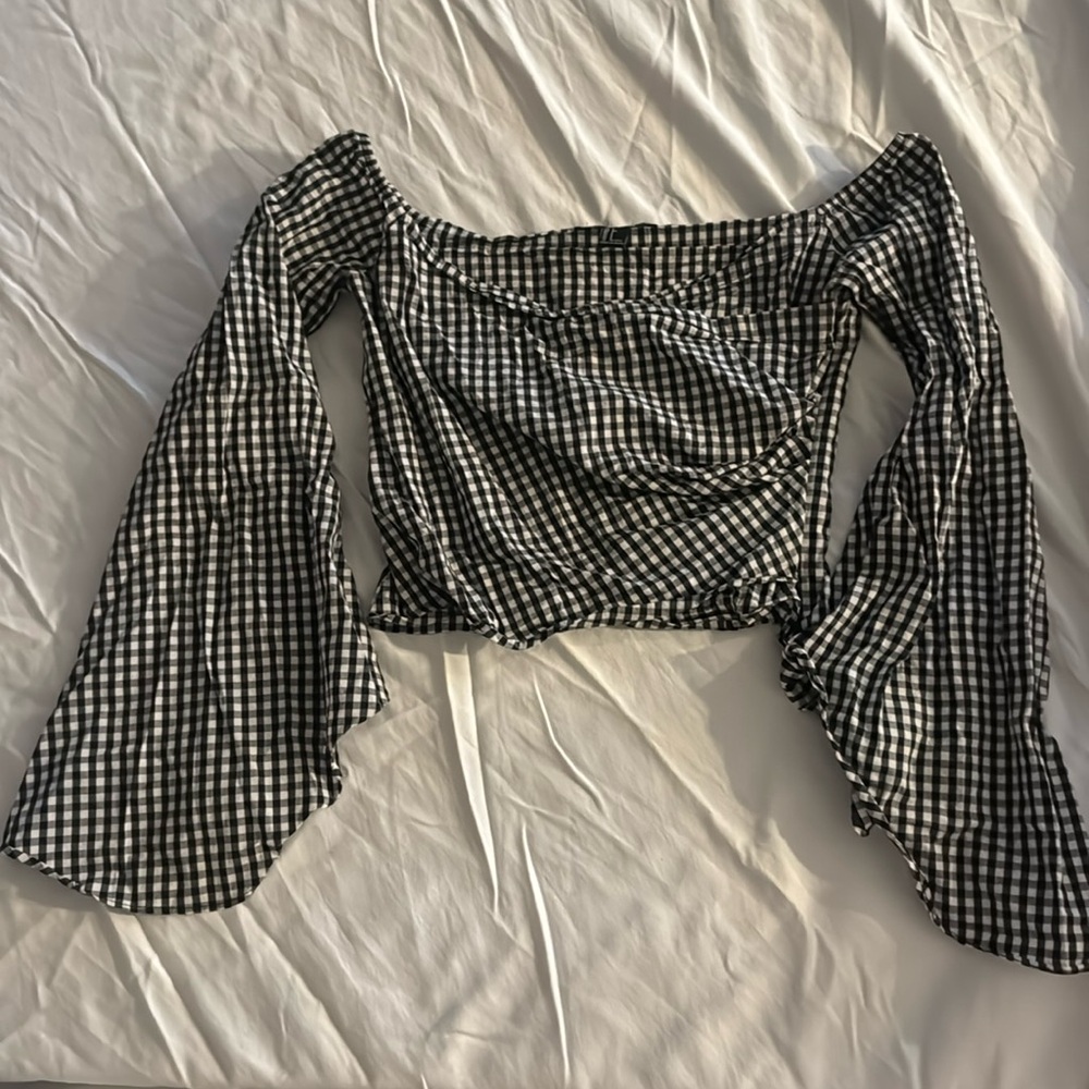 Forever 21 black white white checkered top size small